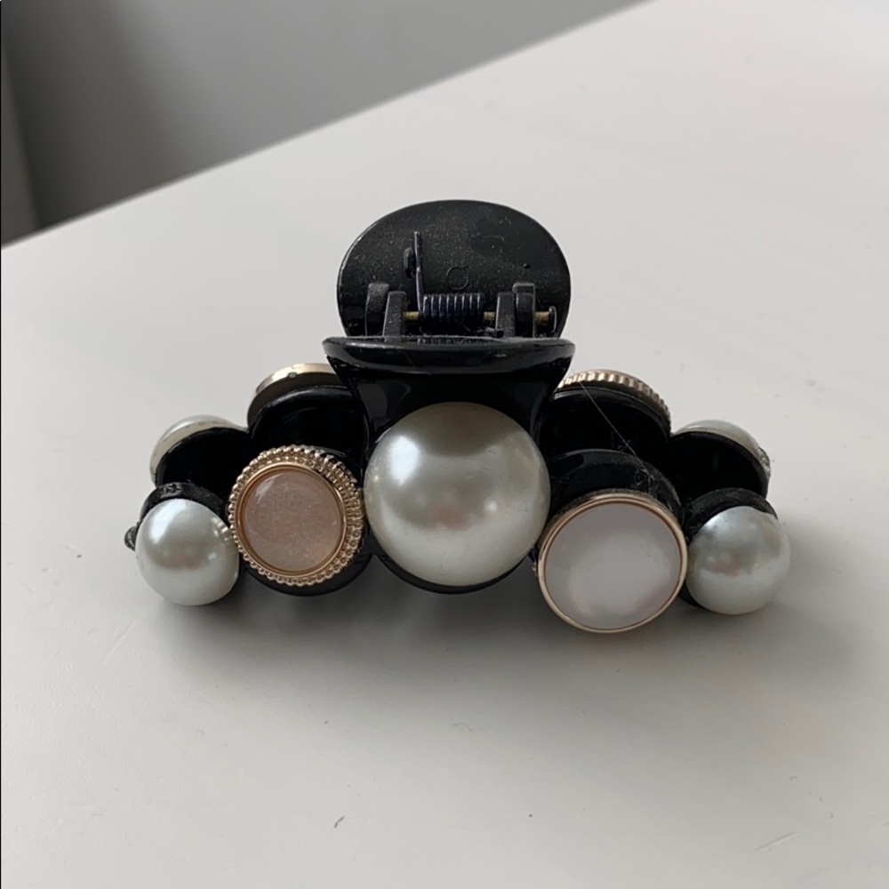 Cute hair clip